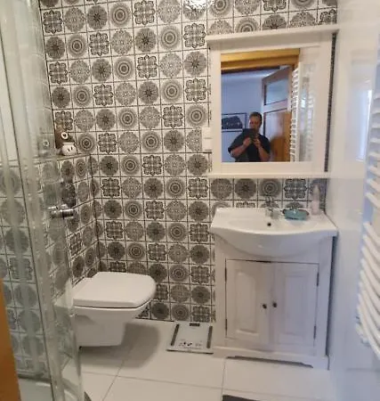 Dom Miedzy Jeziorami I Morzem Bychowo